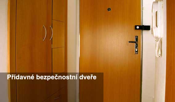 vchodové bezpečnostní dveře do bytu Hradec Králové